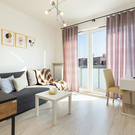 Metro Bielany Apartments By Noclegi Renters Warsaw Ngoại thất bức ảnh