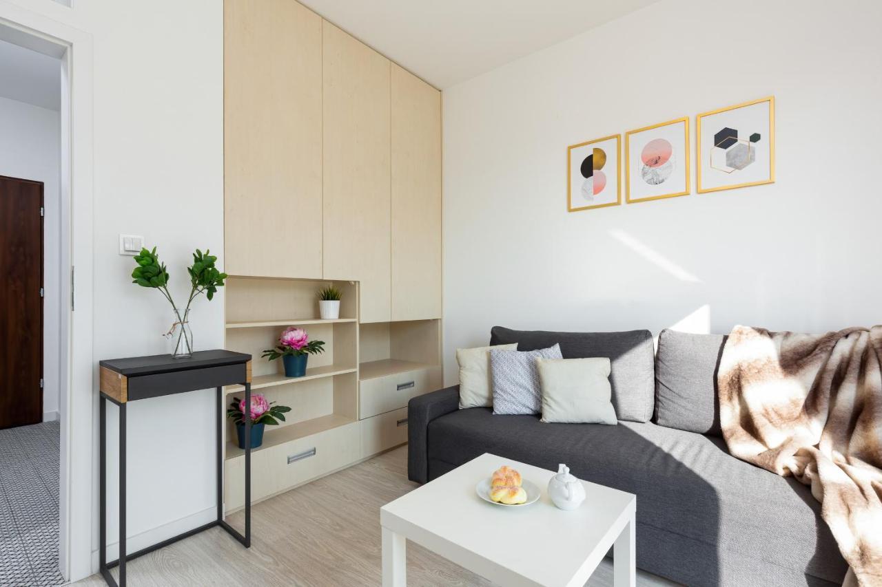 Metro Bielany Apartments By Noclegi Renters Warsaw Ngoại thất bức ảnh