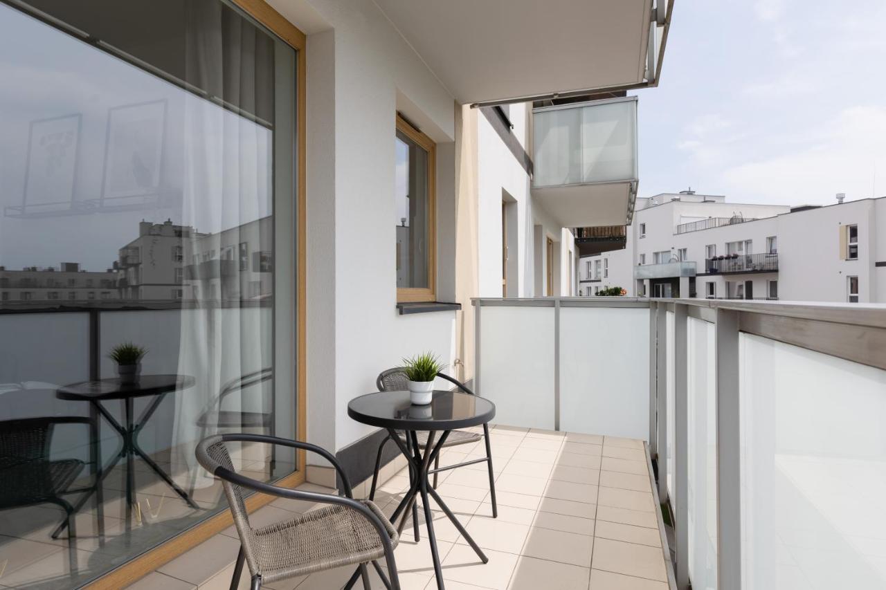 Metro Bielany Apartments By Noclegi Renters Warsaw Ngoại thất bức ảnh